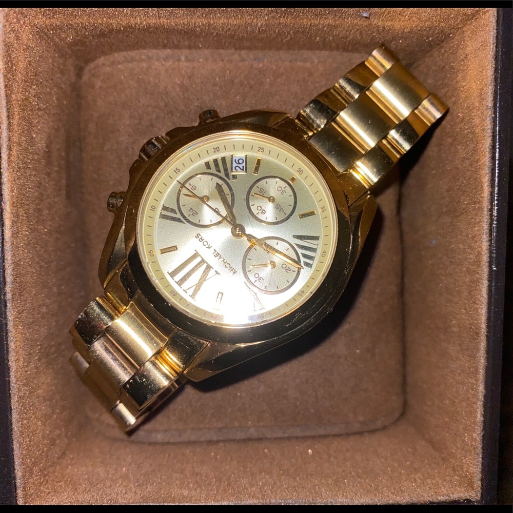 Gold Michael Kors Watch Women’s Beautiful